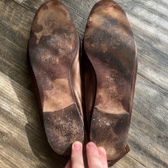 BRONZE CHANEL BALLET FLATS- SIZE 9 - Picture 5 of 5